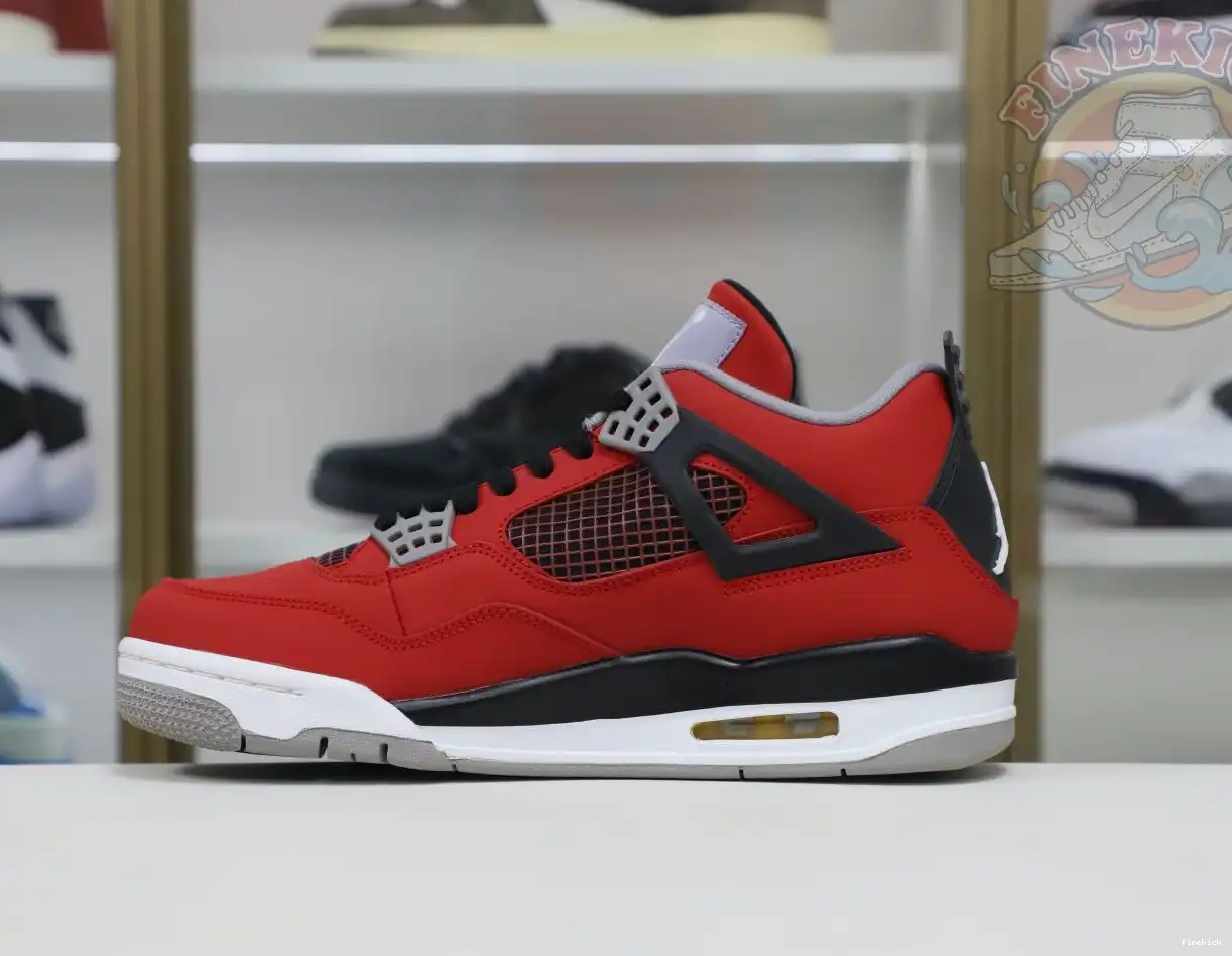 Air Jordan Bravo Jordan4 RetroToro 0507